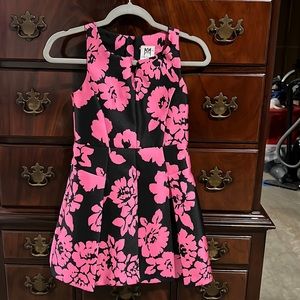 Milly Minis Fuchsia Floral Dress black background size 12.